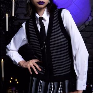Wednesday Black & Grey Stripe Black Sheep Girls Sweater Vest Hot Topic
